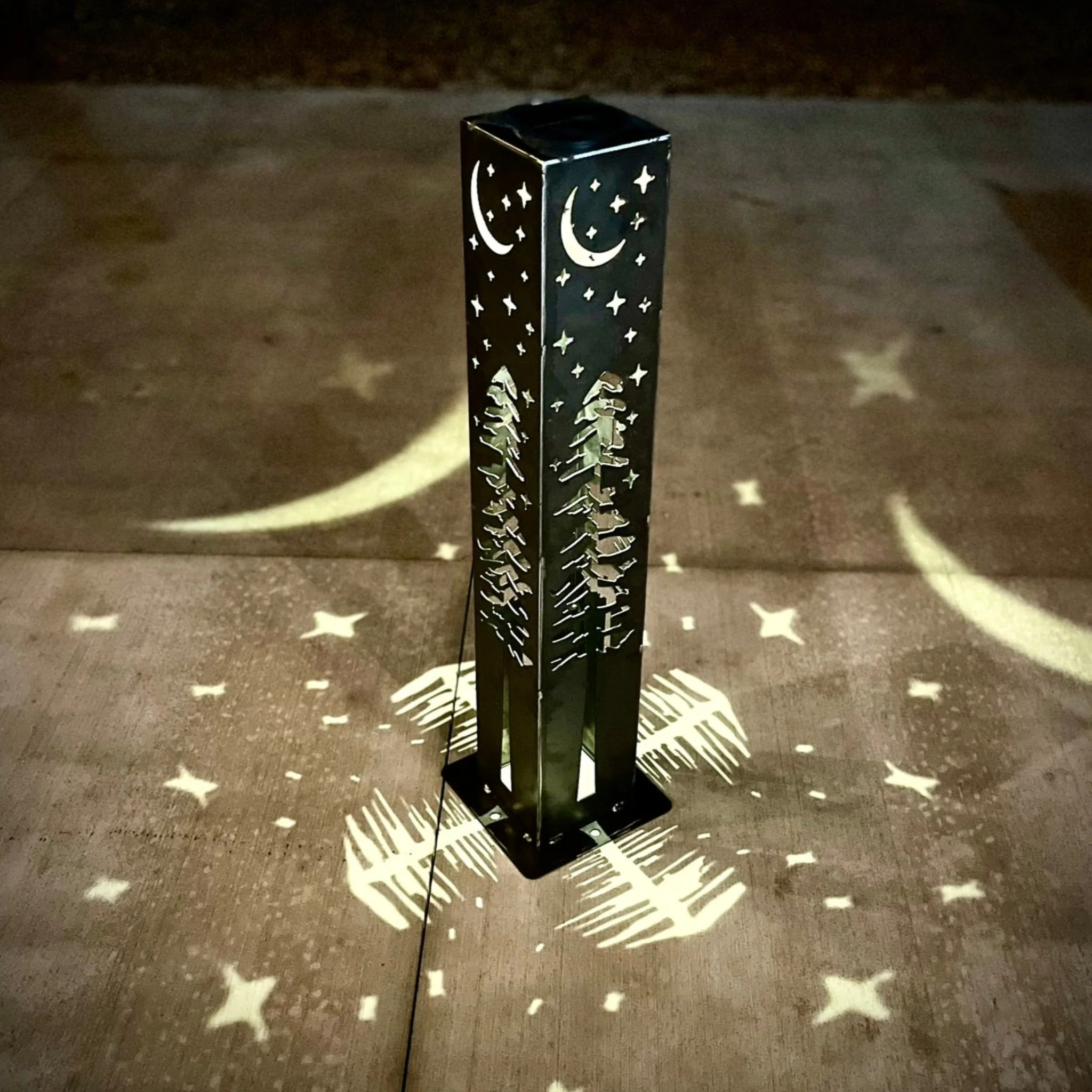 4-Sided Night Sky Pine Tree Solar Pillar - Steel - Image 4