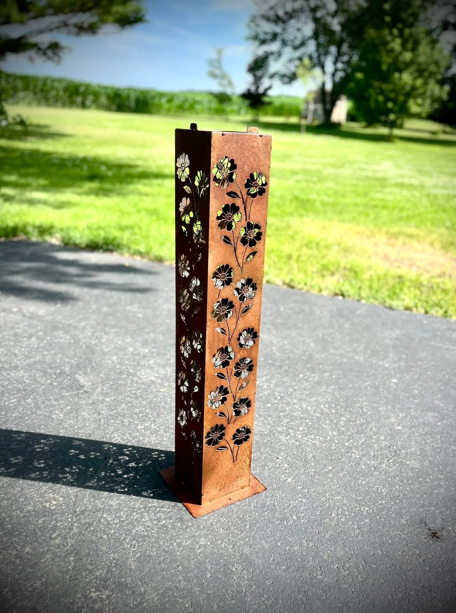 Blooming Magnolias Steel Luminary Pillar | Multiple Sizes - Image 7