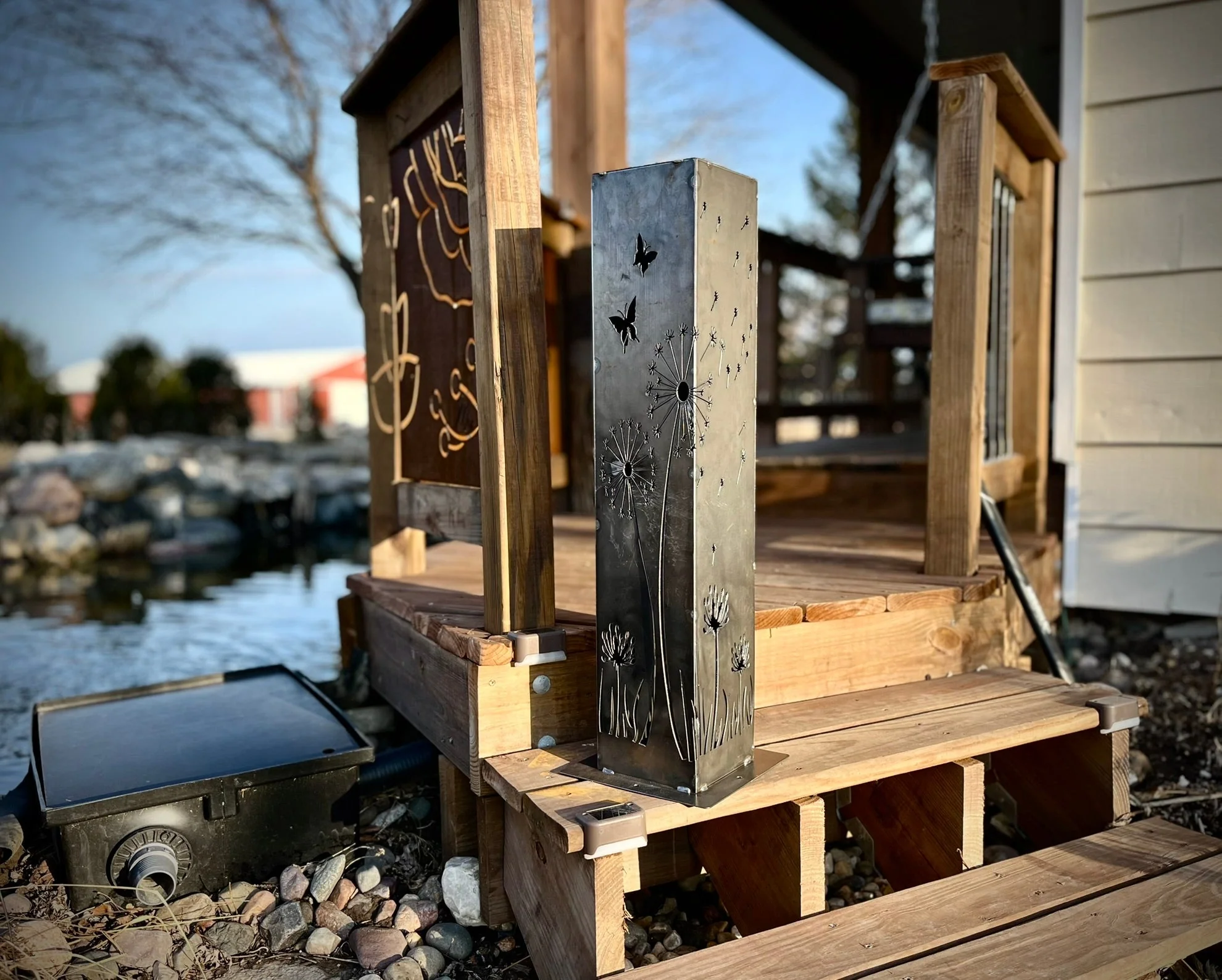 Blowing Dandelions Steel Luminary Pillar | Solar Light - Image 4