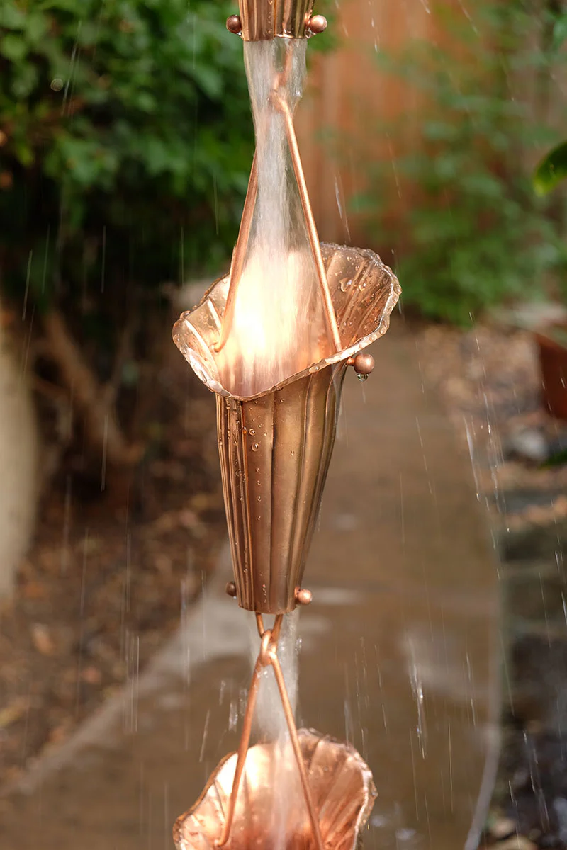 Cala Lily Cups Rain Chain - Image 3