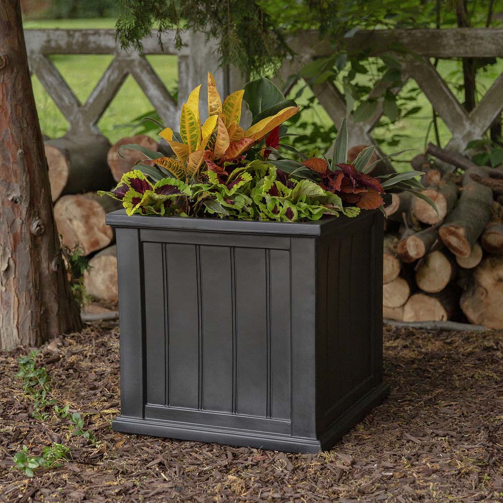 Cape Cod 20in Square Planter - Image 3
