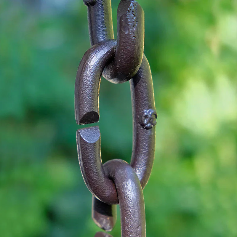 Cast Oval Links Rain Chain - Image 7