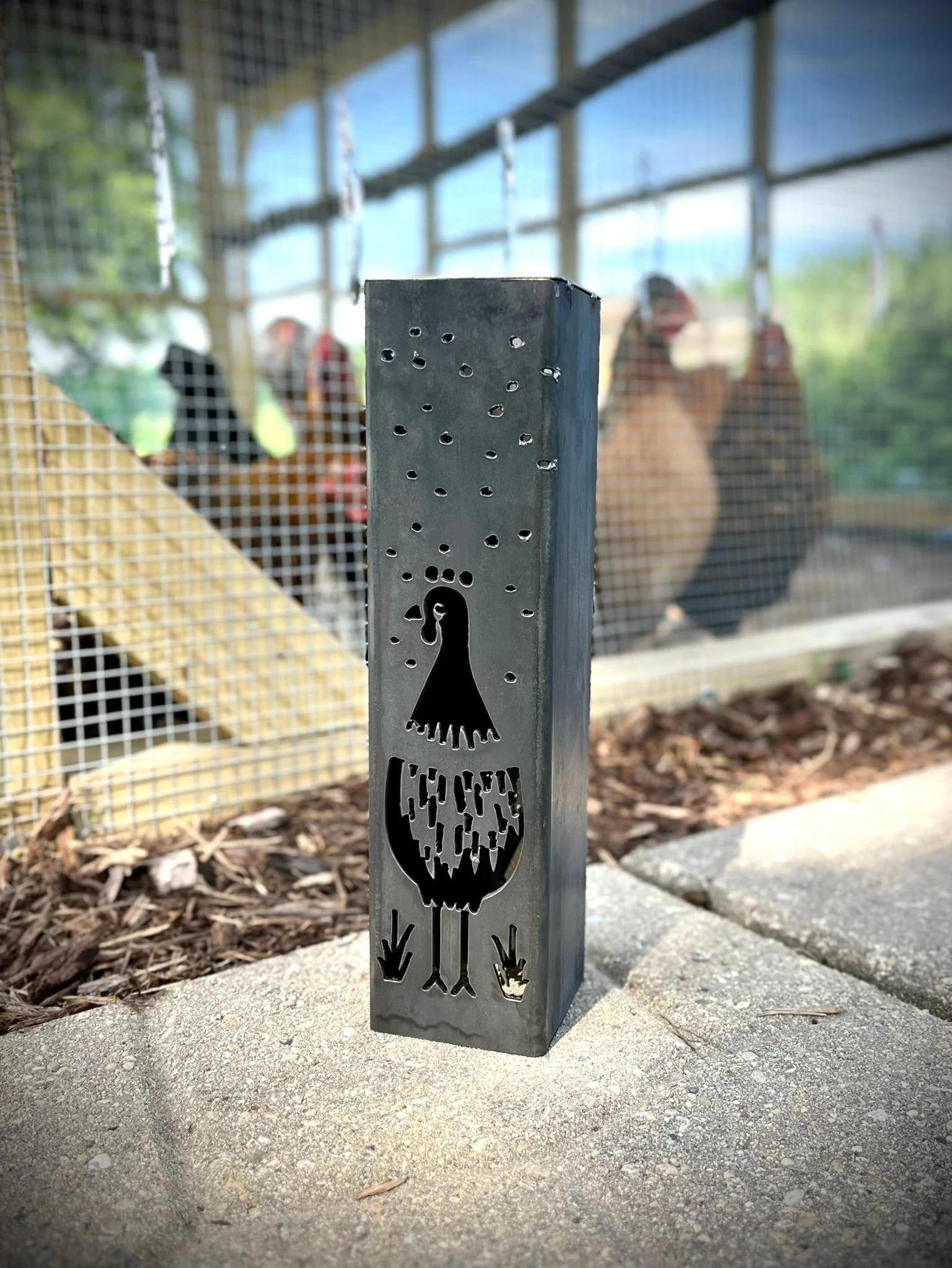 Chicken Coop Trio Luminary Pillars w/ Solar Cap - Image 6
