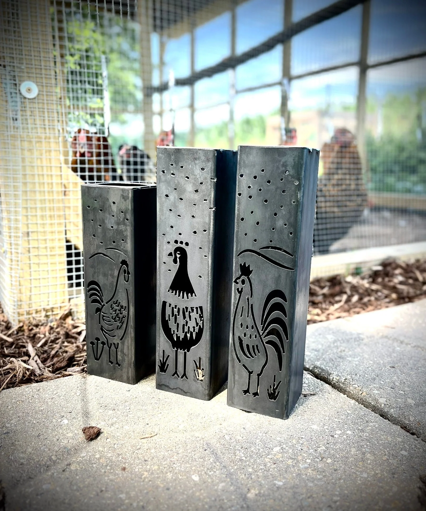 Chicken Coop Trio Luminary Pillars w/ Solar Cap - Image 7