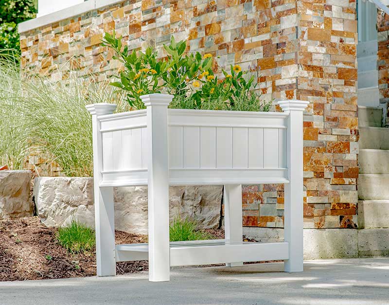 Classic Cambridge Raised Planter - Image 2