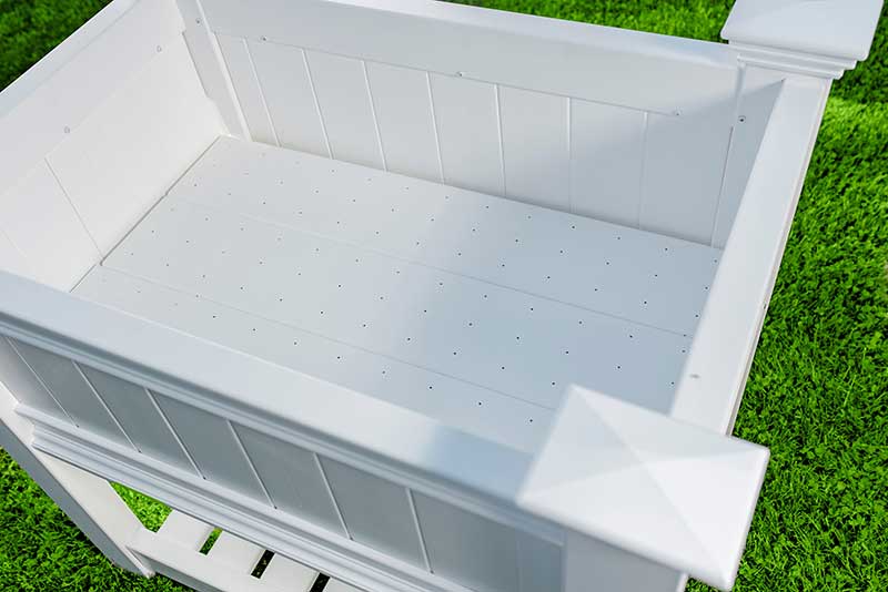 Classic Cambridge Raised Planter - Image 6