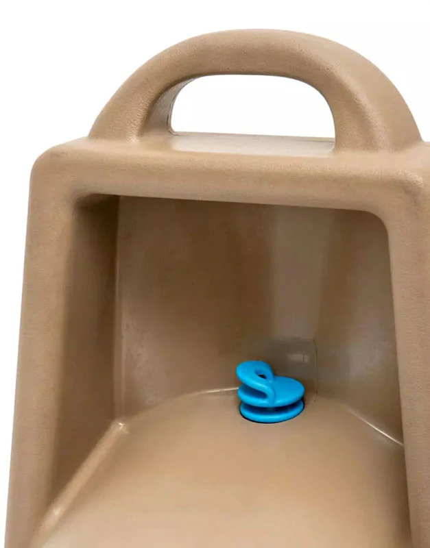 Dakota 283 Dash Watering System - Image 10
