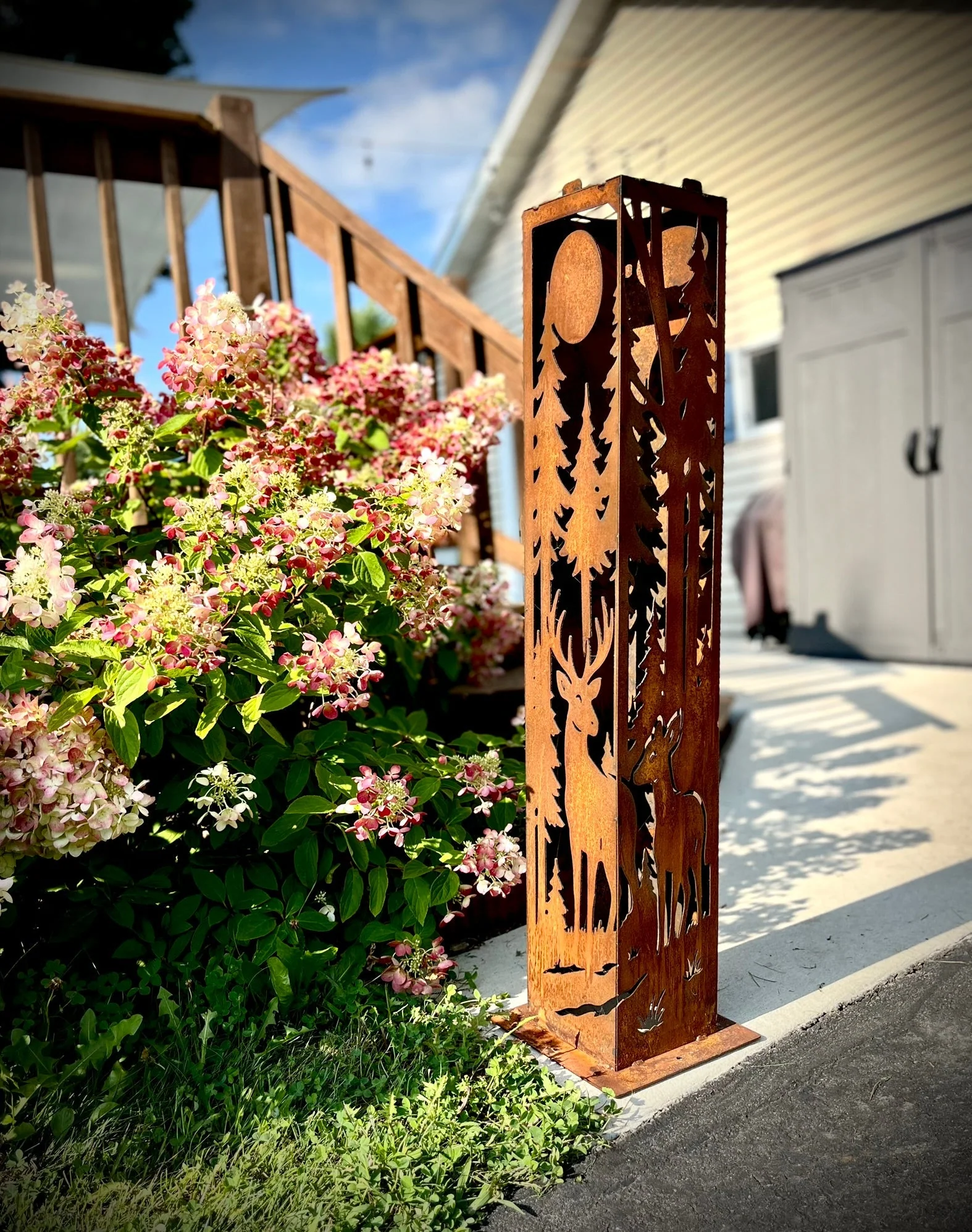 Deer at Dusk Corner Solar Pillar - Steel - Image 3