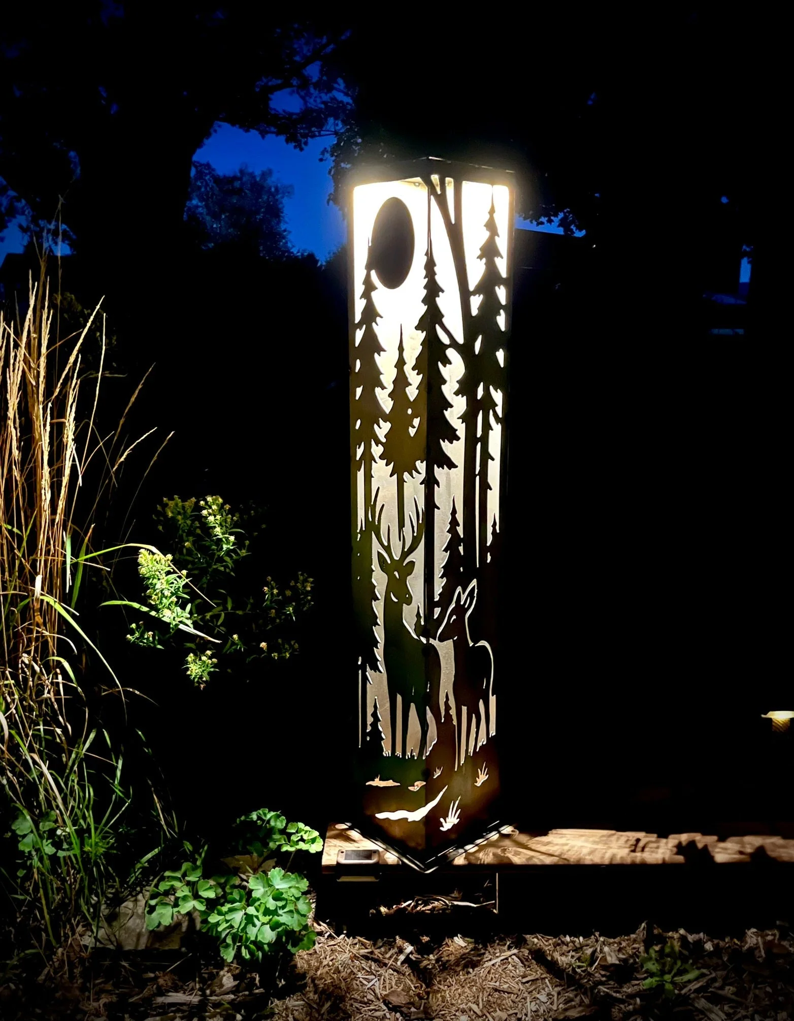 Deer at Dusk Corner Solar Pillar - Steel - Image 4