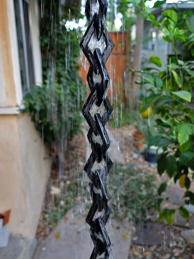 Diamond Links Rain Chain - Image 3