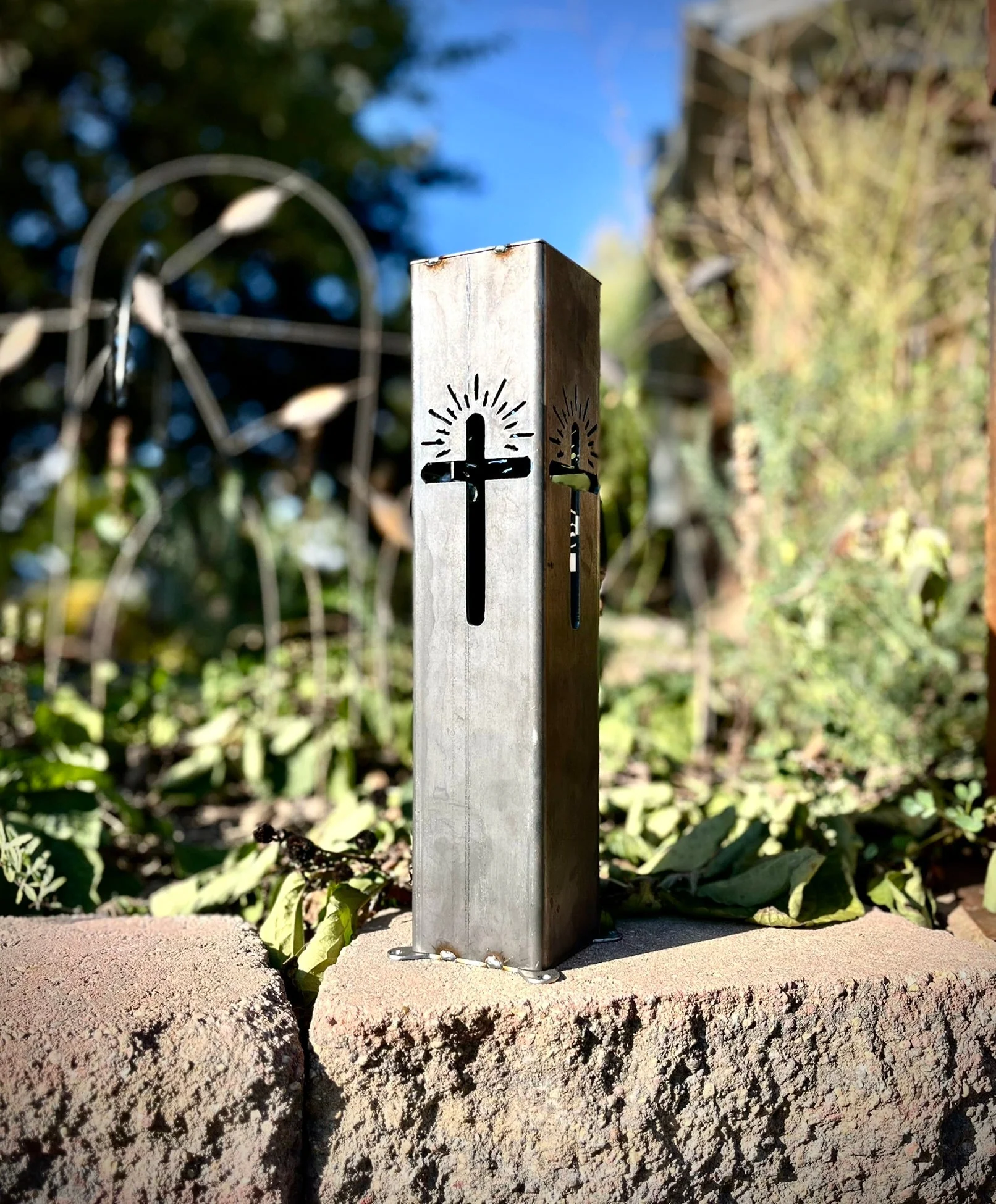 Eternal Light Solar Pillar - Steel Cross - Image 6
