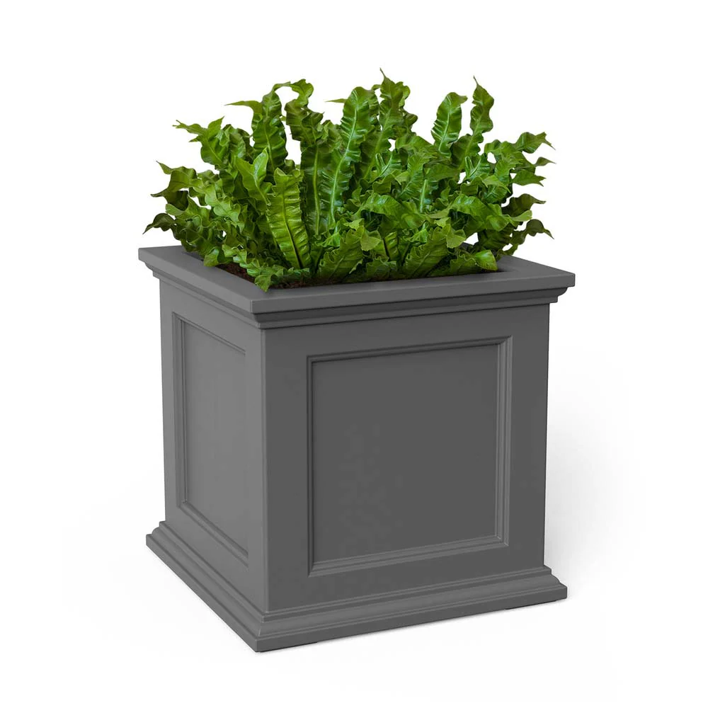 Fairfield 20in Square Planter