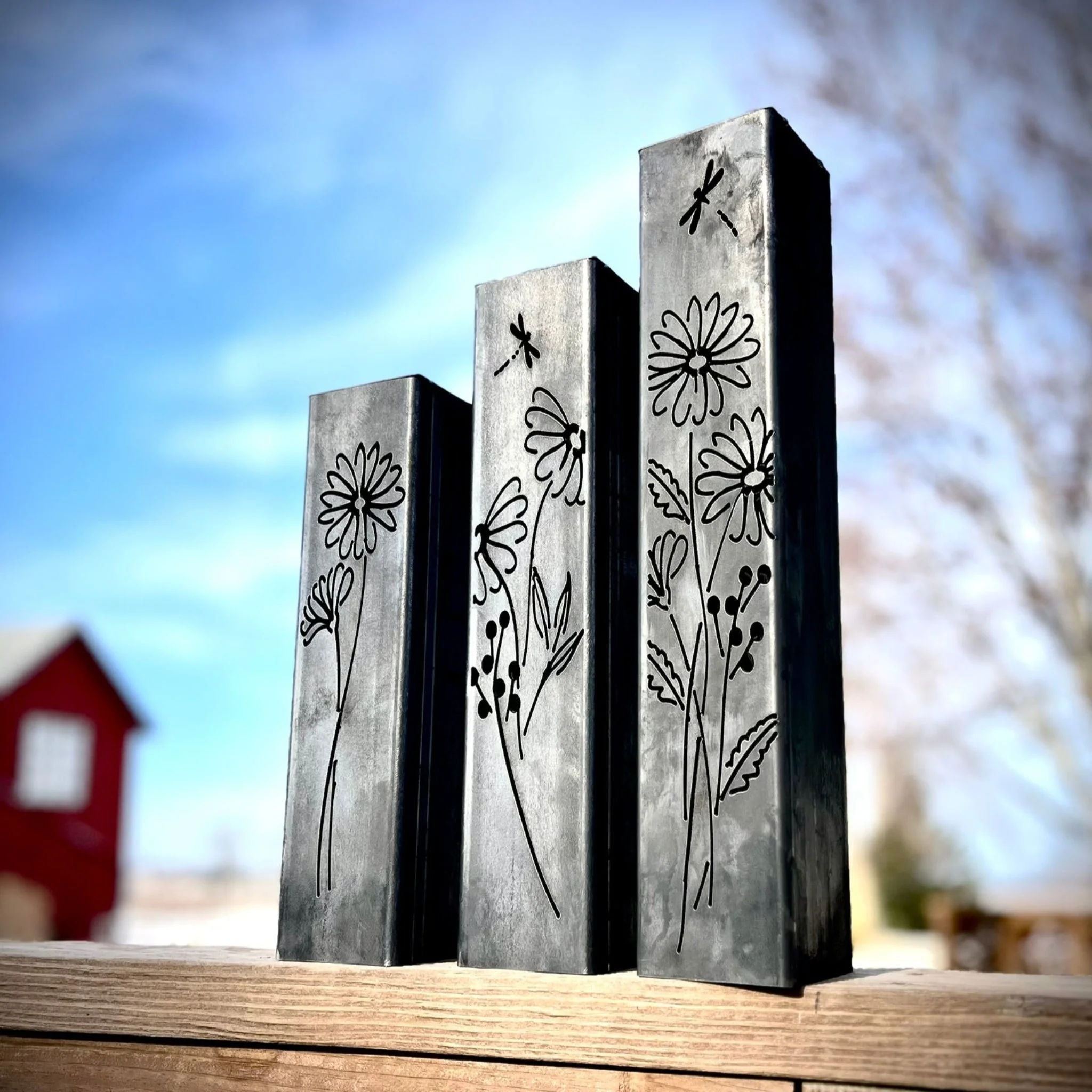 Glowing Daisies Luminary Pillars w/ Solar Cap - Image 3