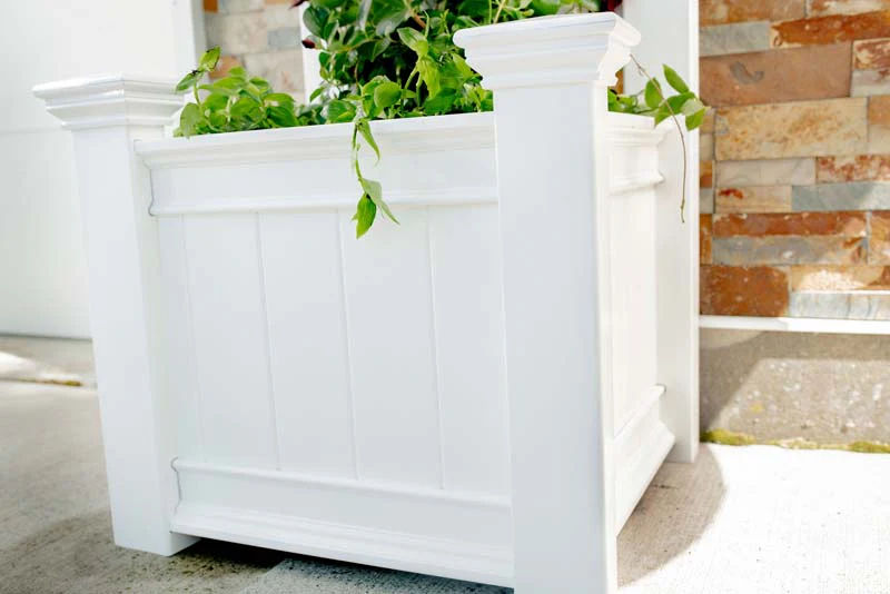 Kensington Planter with Trellis - Image 4