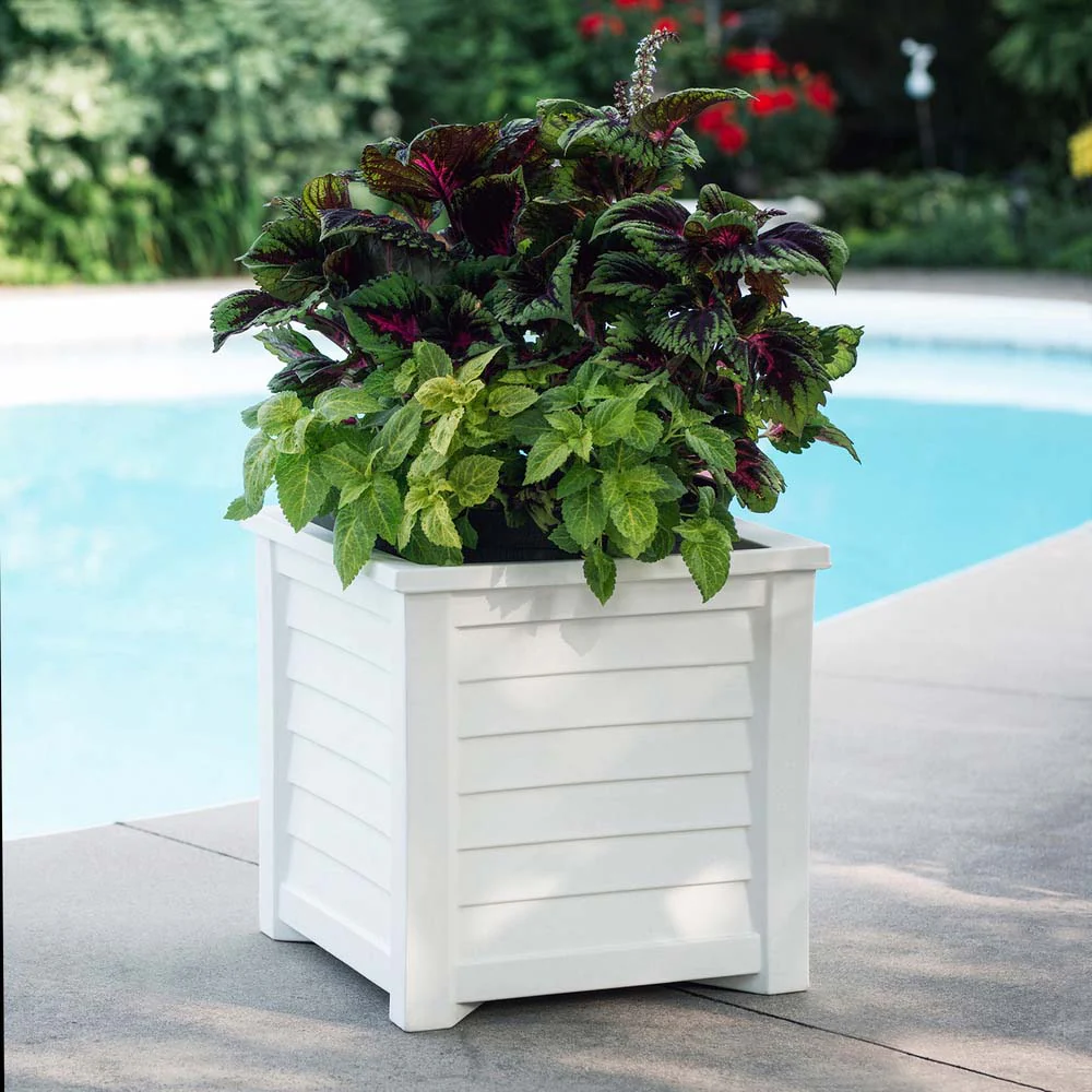 Lakeland 20in Square Planter - Image 3