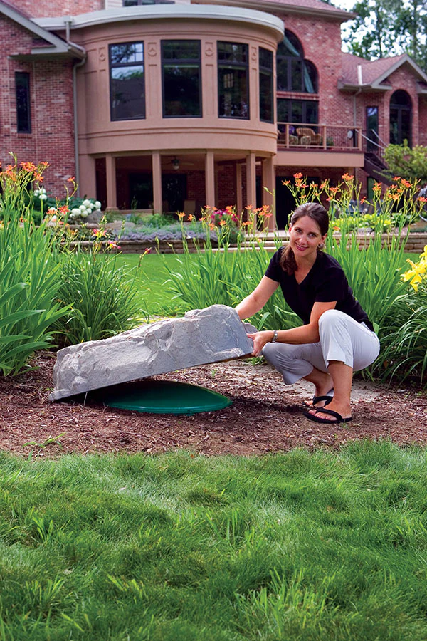 DekoRRa Large Low Profile Faux Rock - Model 112 - Image 5