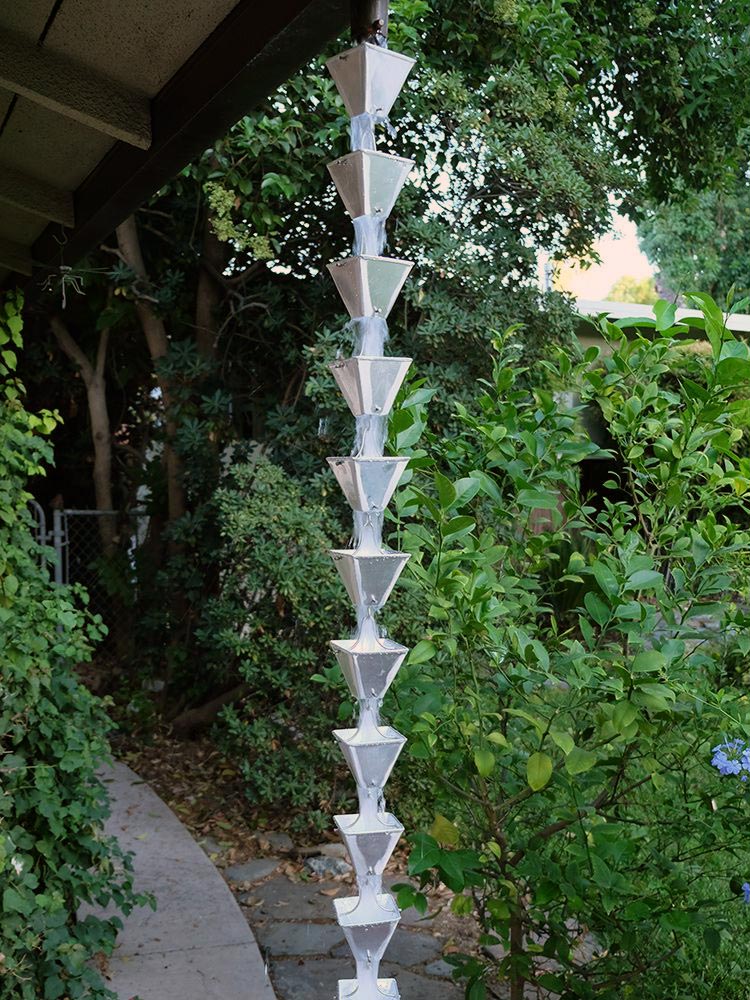 Medium Square Cups Rain Chain - Image 8