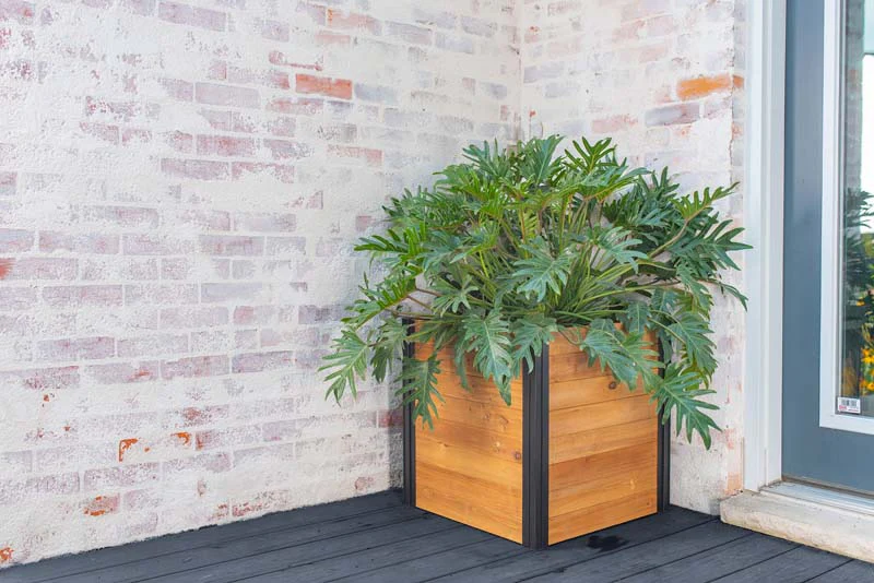Mezza 22” Cube Planter - Image 6