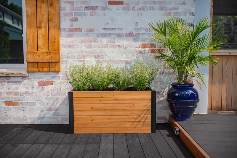Mezza Small Parklette Planter - Image 4