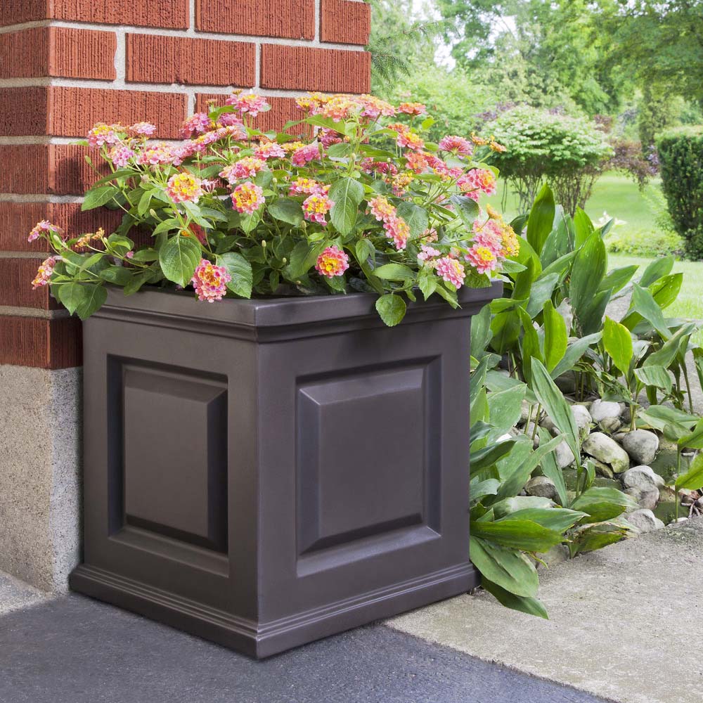Nantucket 16in Square Planter - Image 4