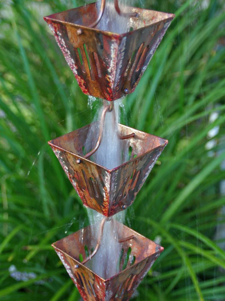 Slotted Square Cups Rain Chain - Image 3