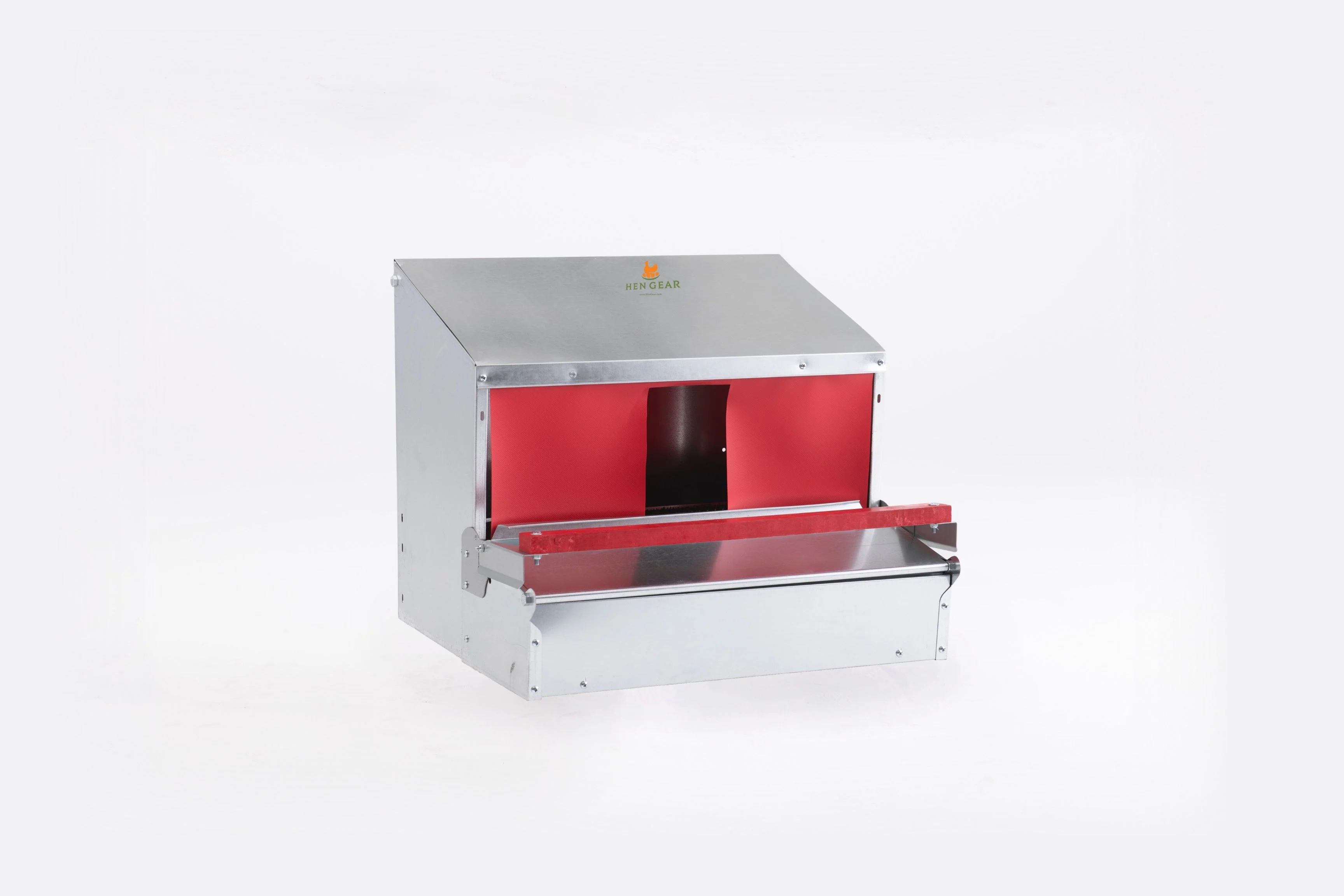 Small (24") Reversible Rollout Nest Box - Image 15