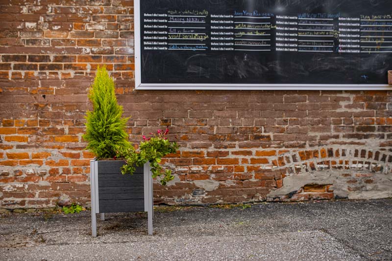 Urbana 17x17 Raised Planter - Image 3