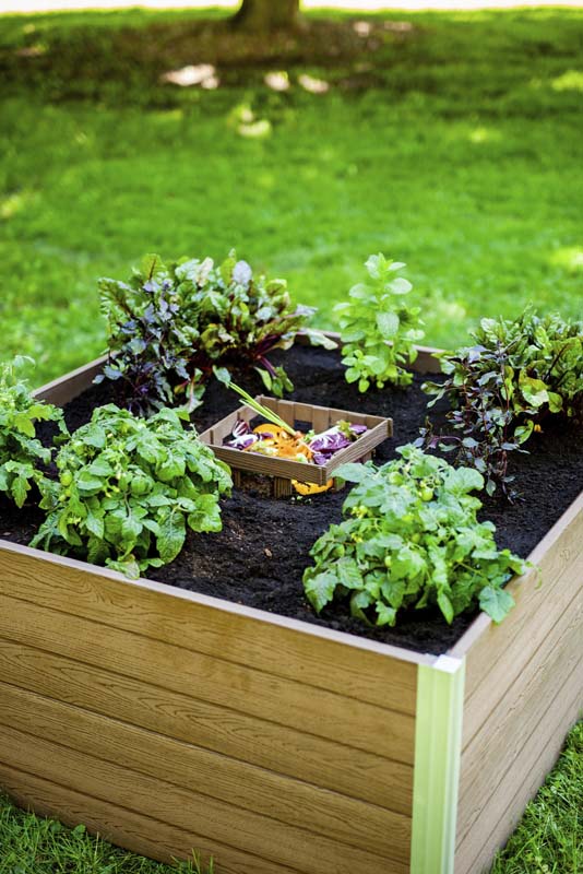 Urbana 4x4 Keyhole Composting Garden - Image 3