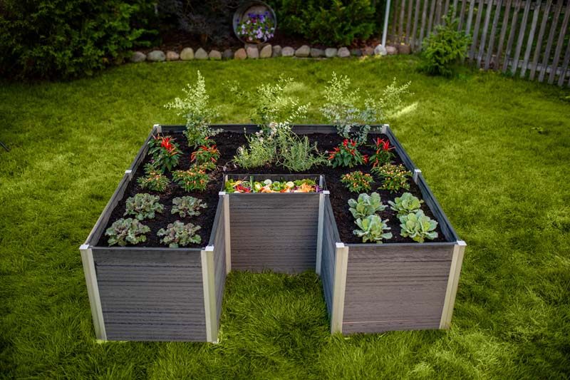 Urbana 6x6 Keyhole Composting Garden - Image 9