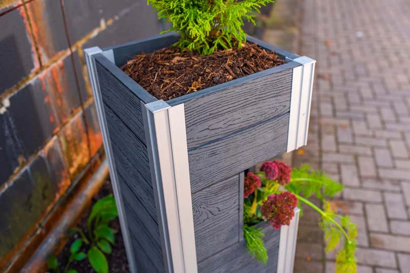 Urbana Pillar Planter - Image 2