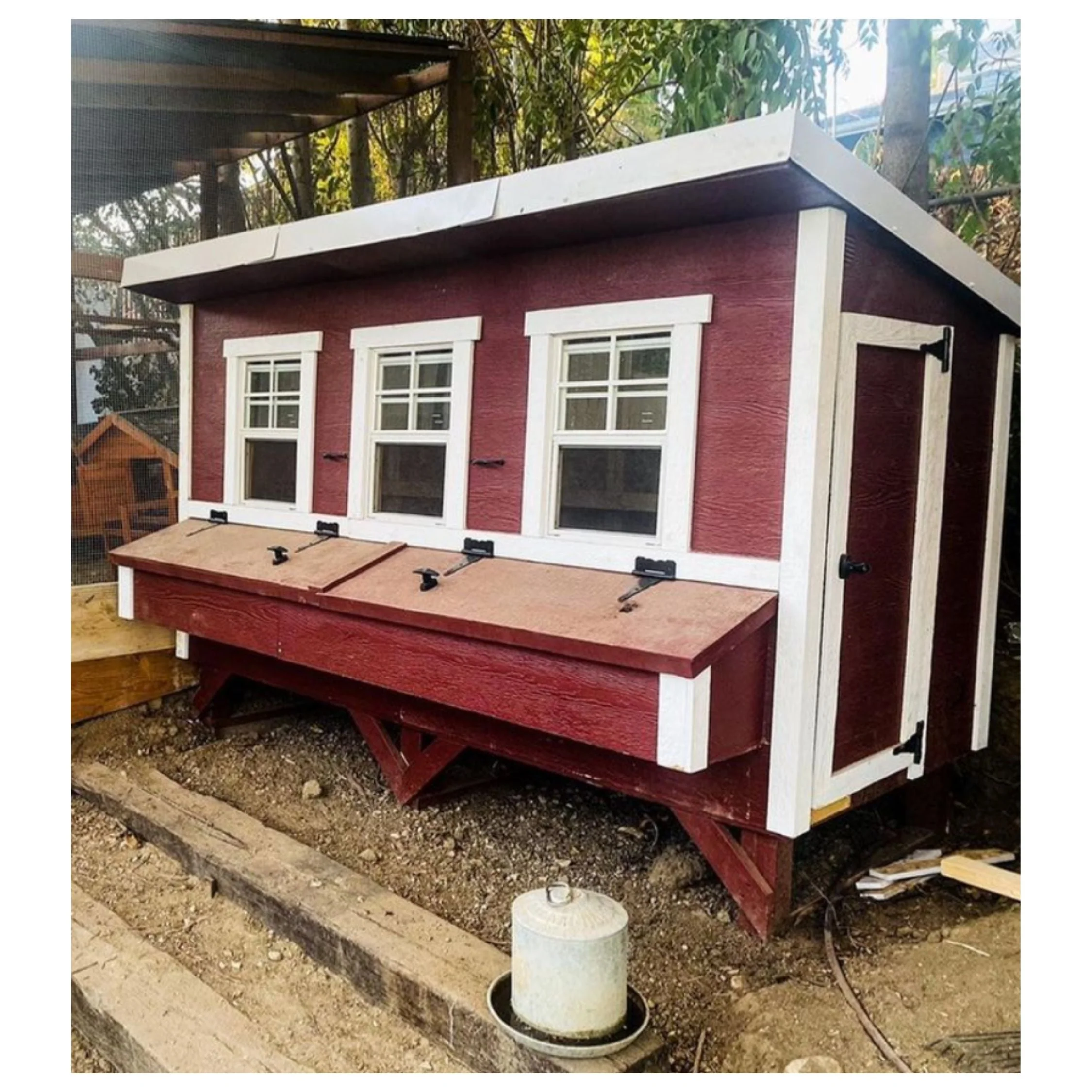 XL Chicken Coop - Up to 20 Chickens - Image 45