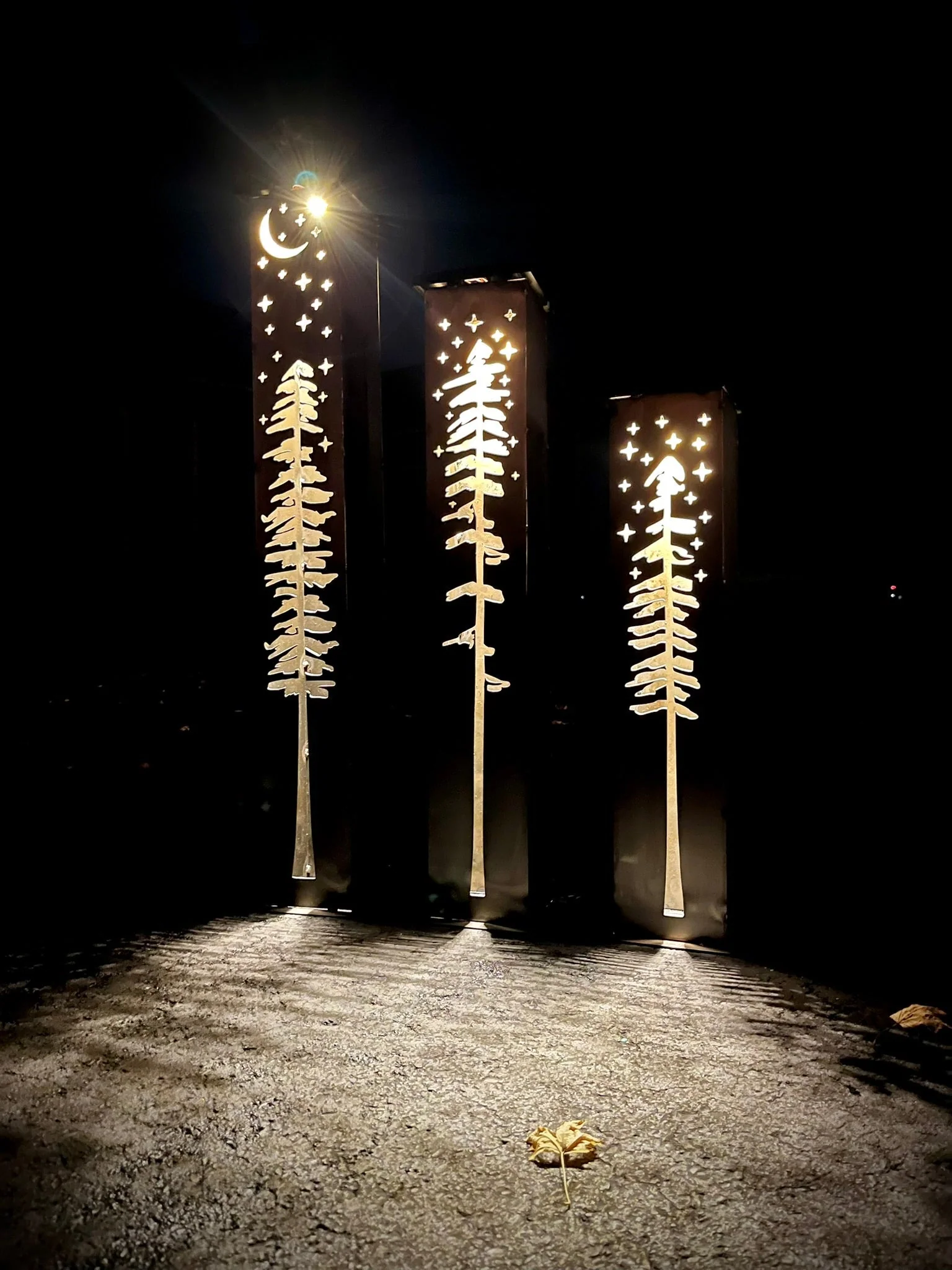 XL Pine Night Sky Solar Luminary Pillar | Steel - Image 3
