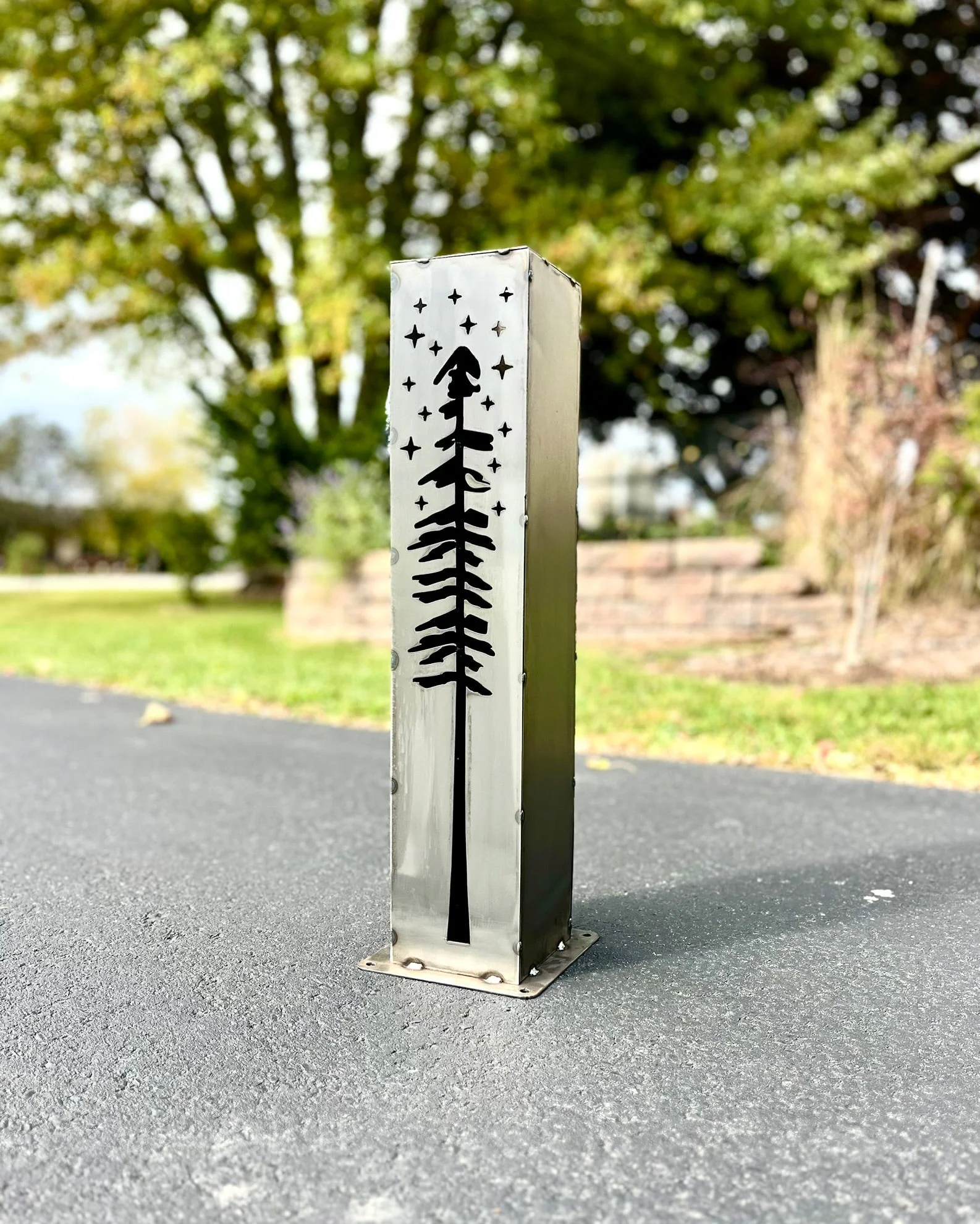 XL Pine Night Sky Solar Luminary Pillar | Steel - Image 7