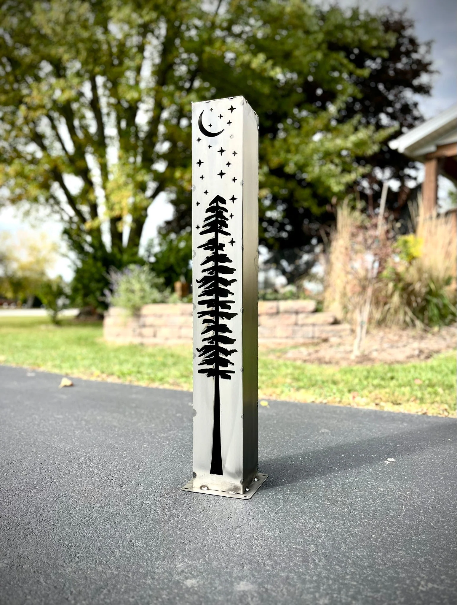 XL Pine Night Sky Solar Luminary Pillar | Steel - Image 8