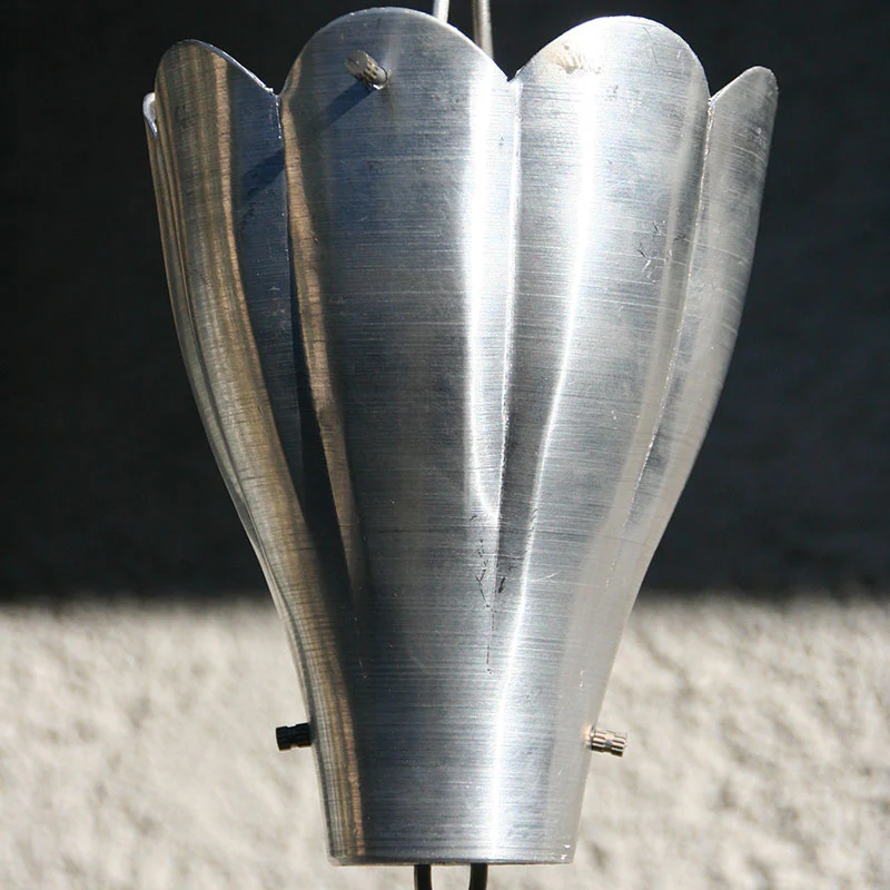 XL Scallop Cups Rain Chain - Image 3